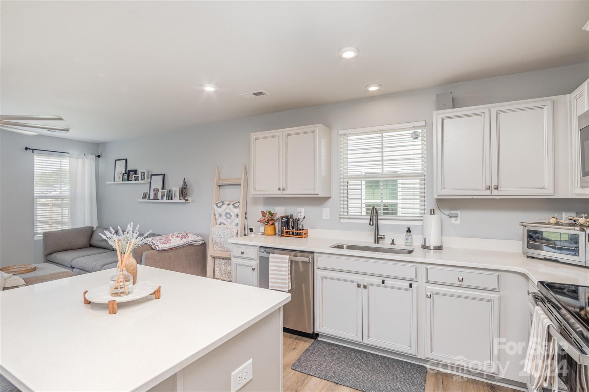 Bellastead - Residential