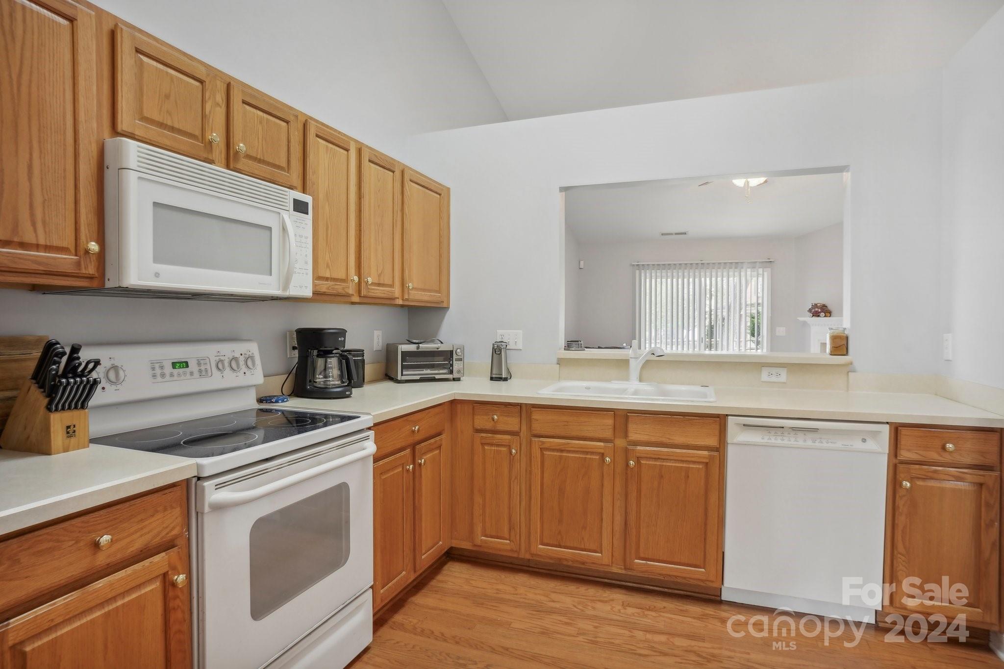 Brandon Oaks - Residential