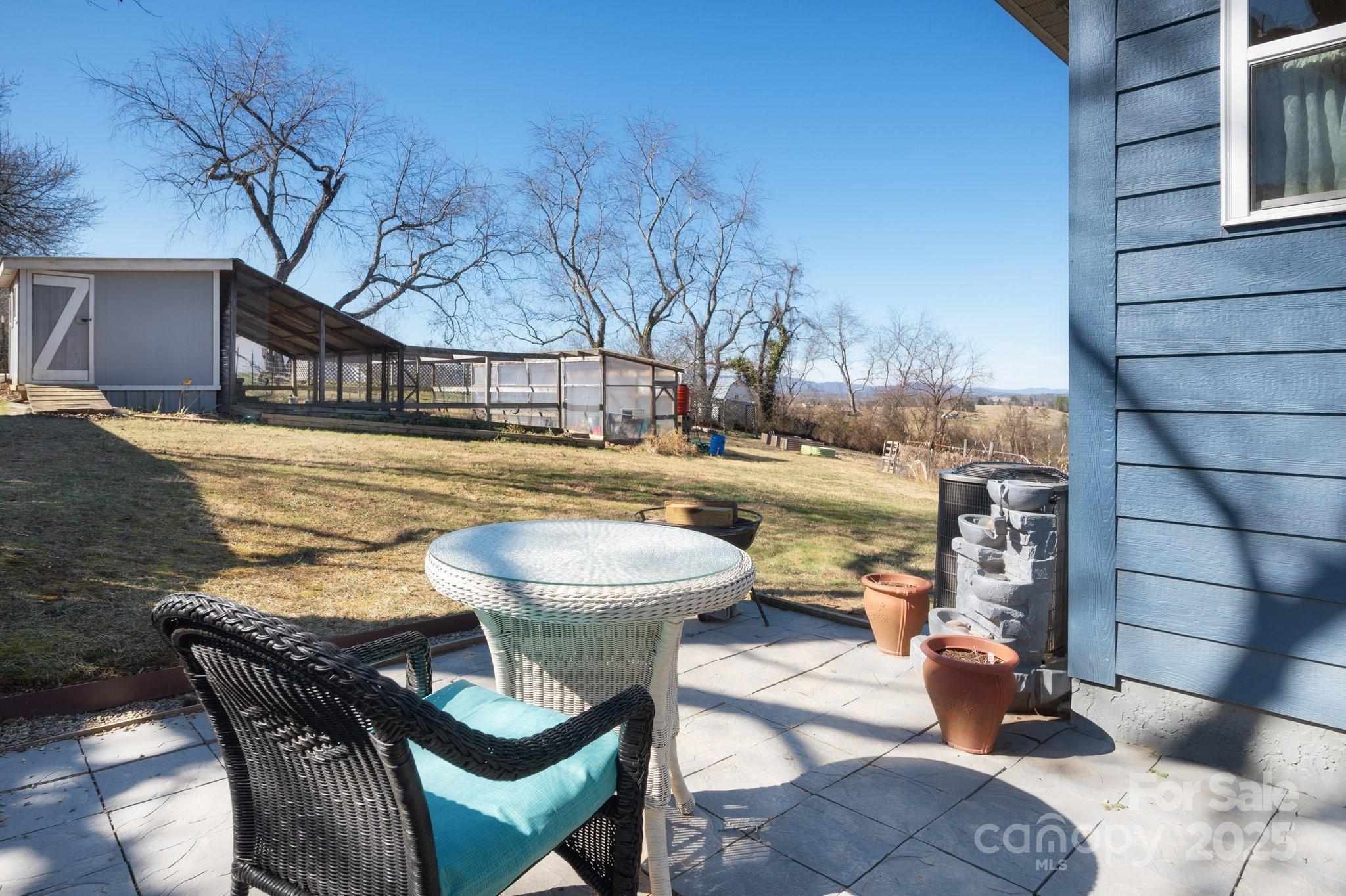 112 Dix Creek Chapel Road