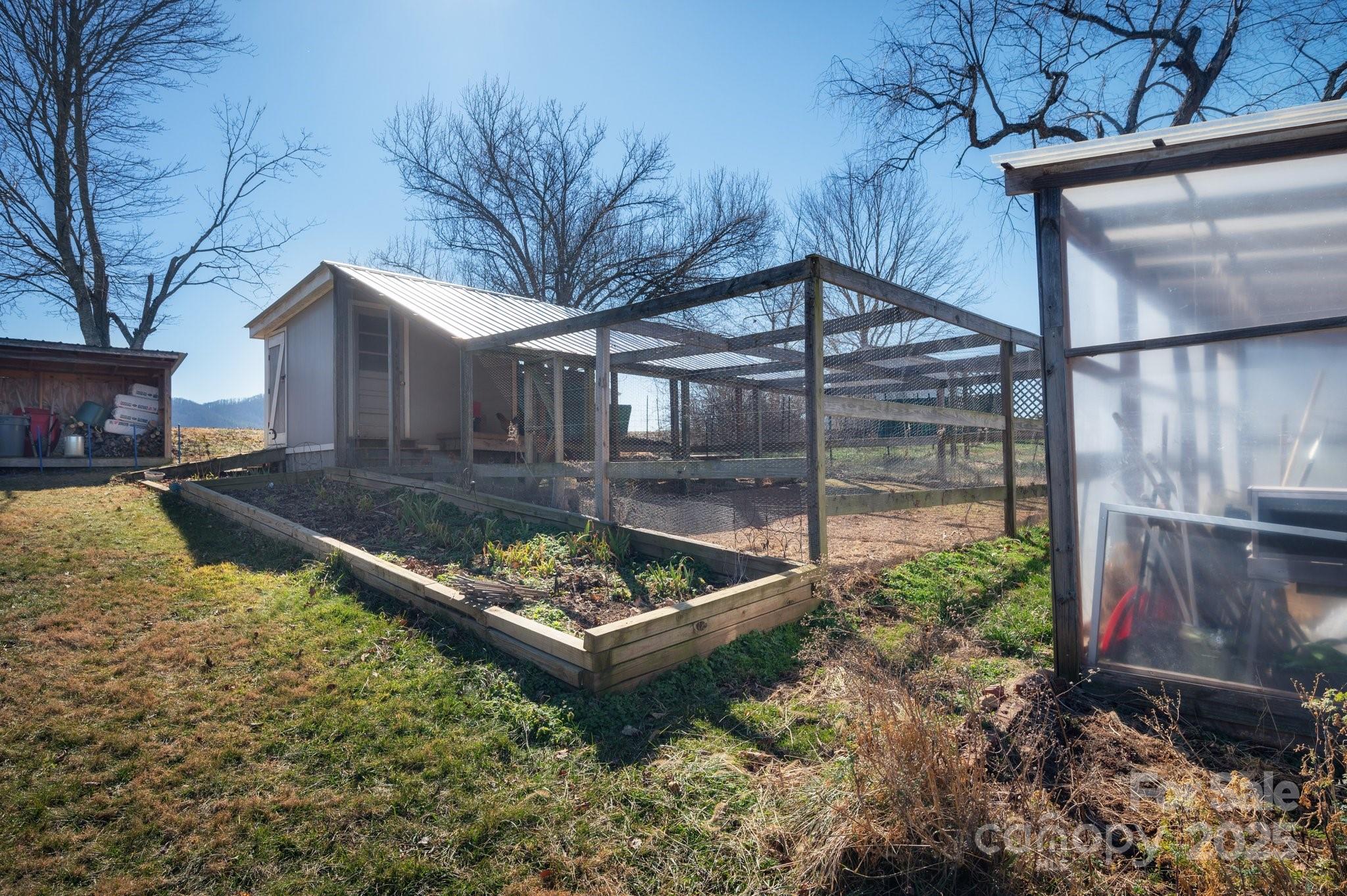 112 Dix Creek Chapel Road