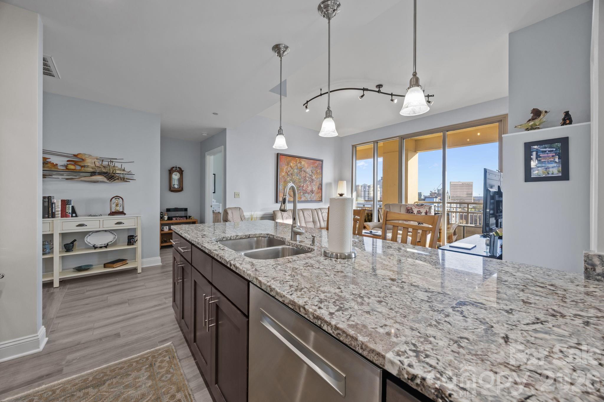 Royal Court - Residential