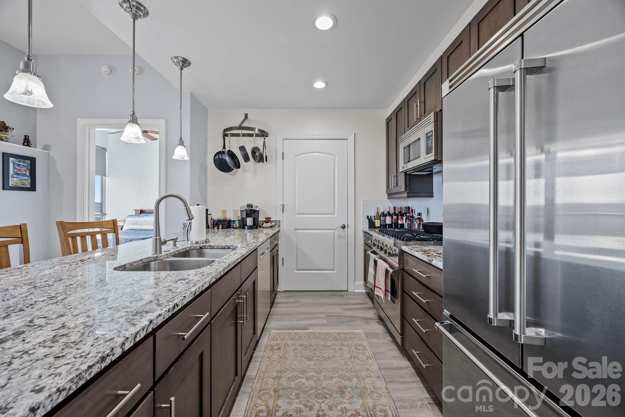 Royal Court - Residential