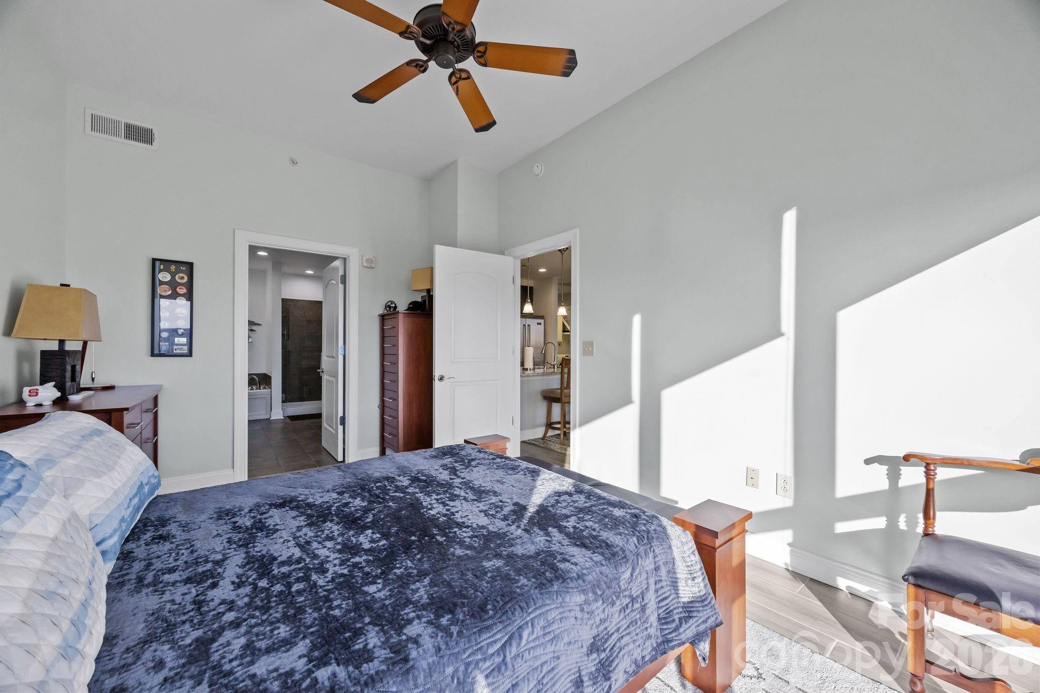 Royal Court - Residential