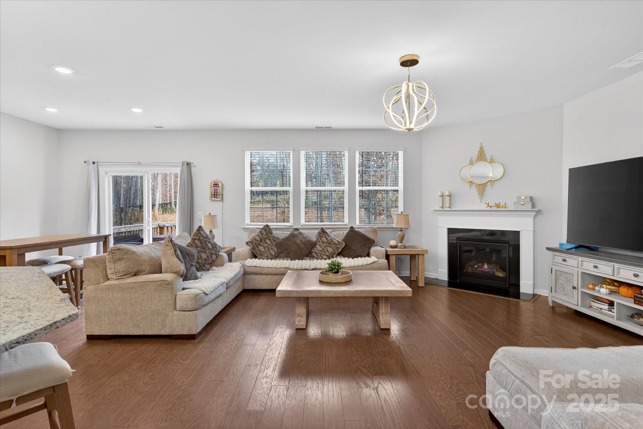 The Estates at Arlington Woods - Residential