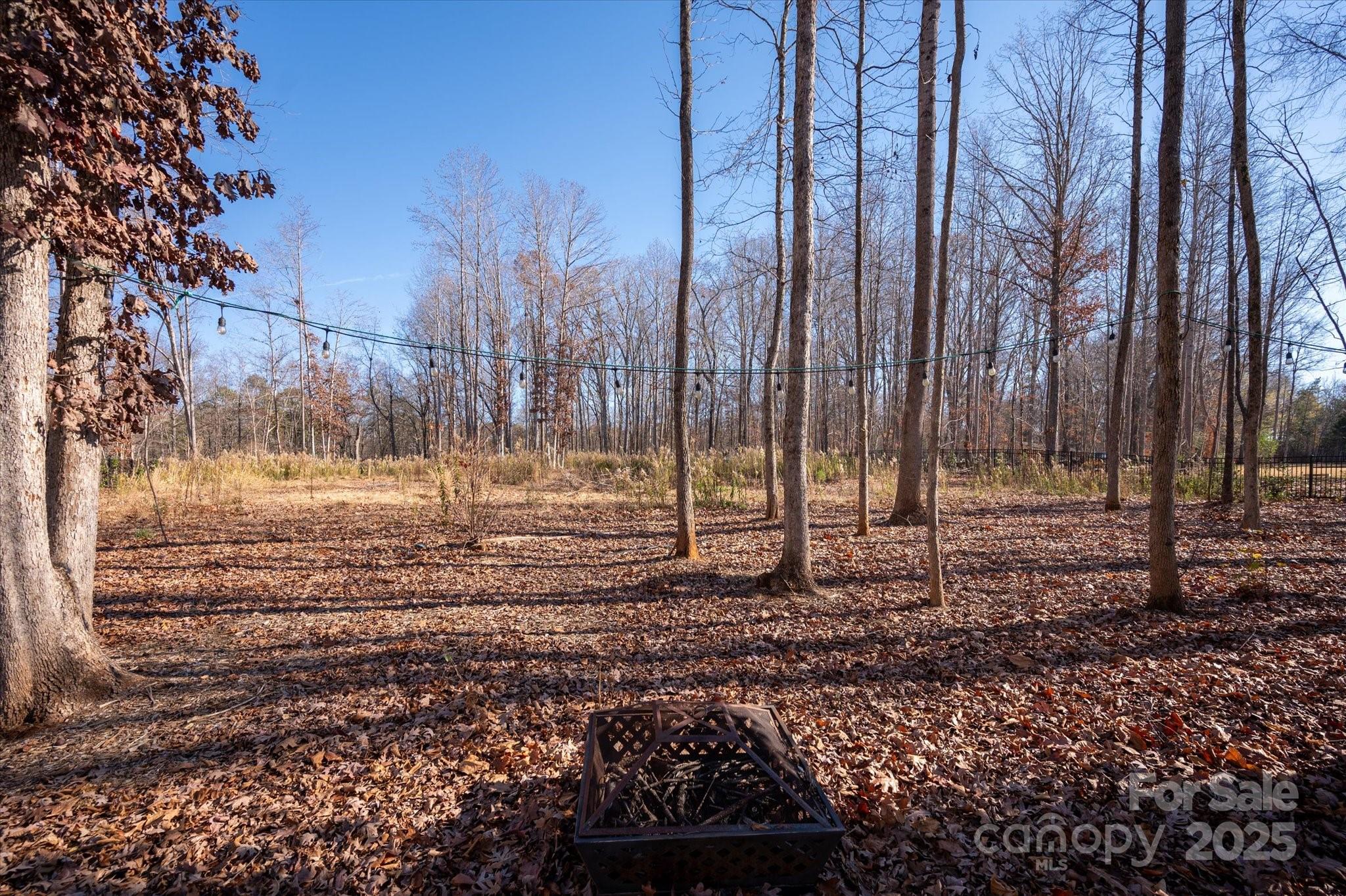 The Estates at Arlington Woods - Residential