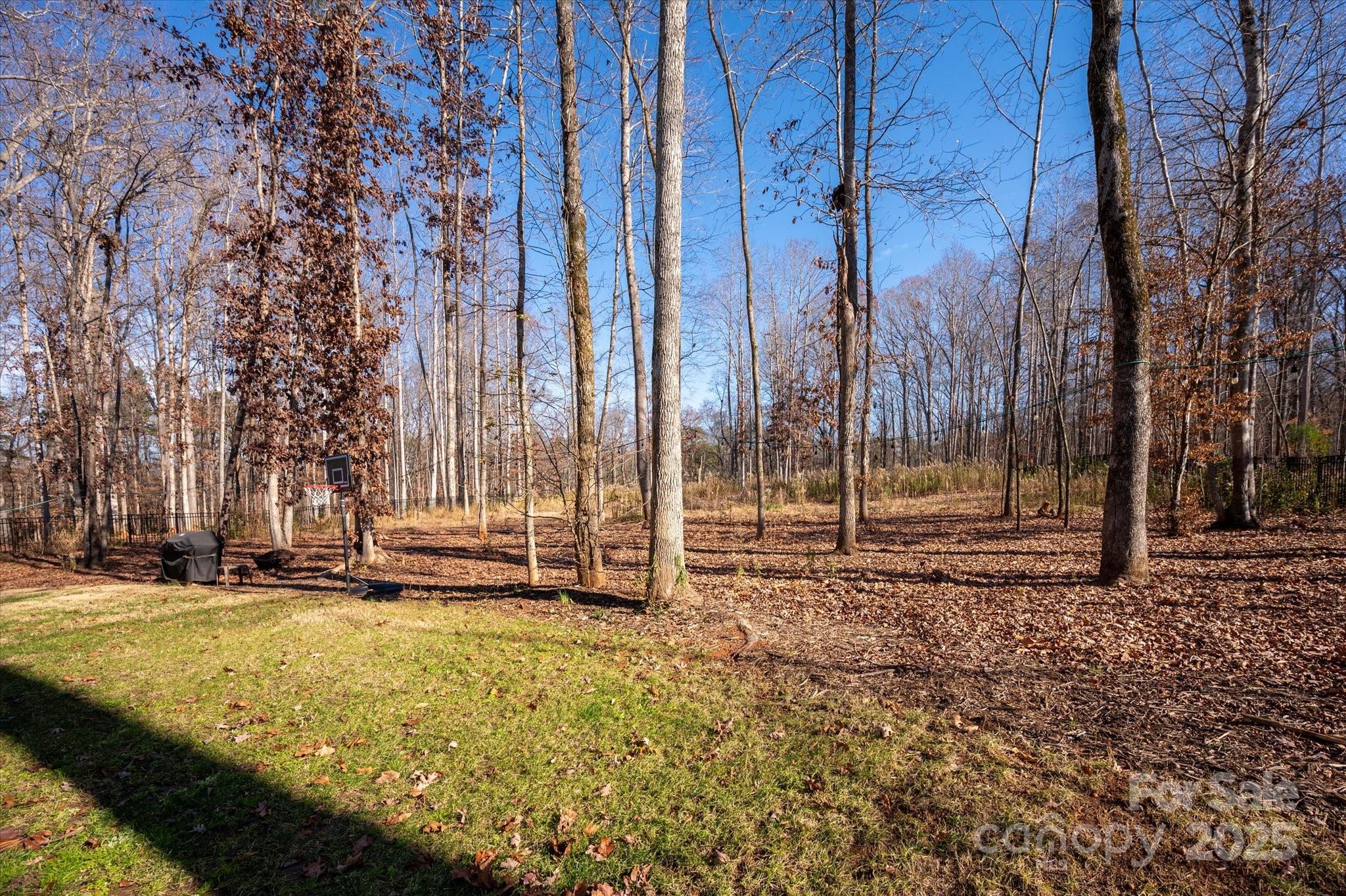 The Estates at Arlington Woods - Residential