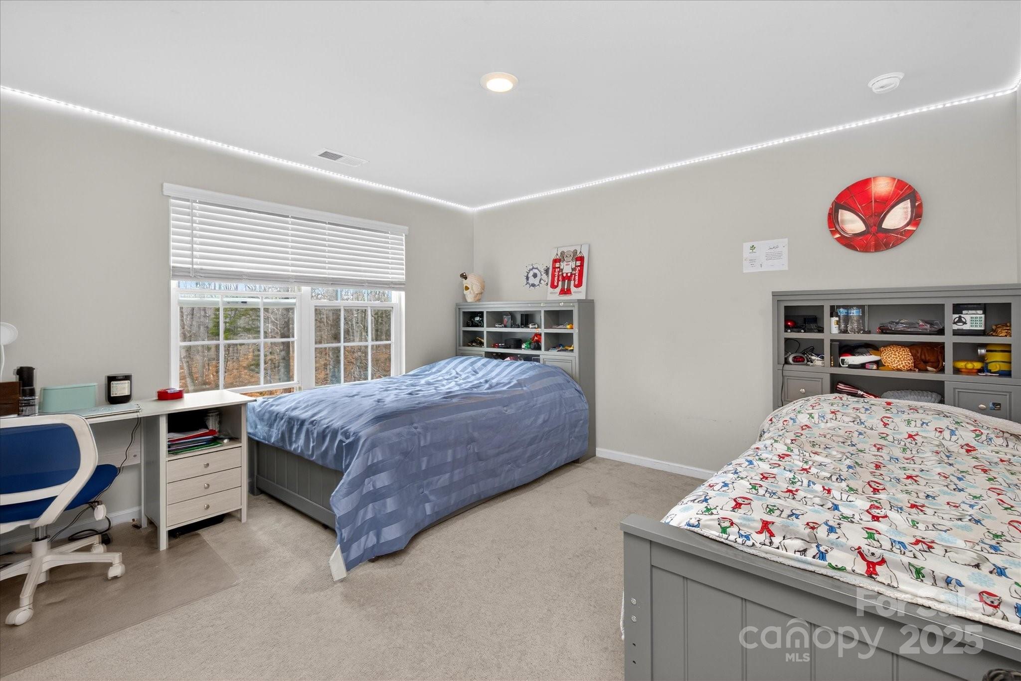 The Estates at Arlington Woods - Residential