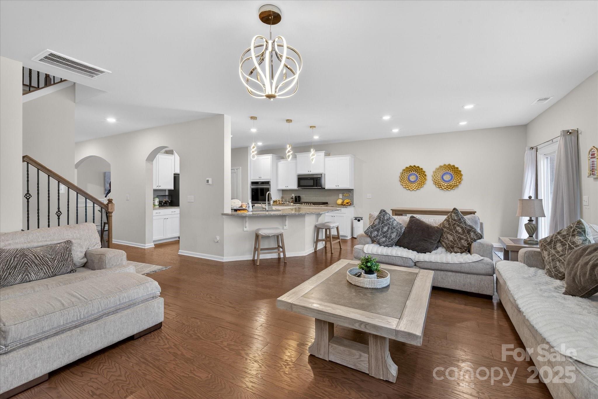 The Estates at Arlington Woods - Residential