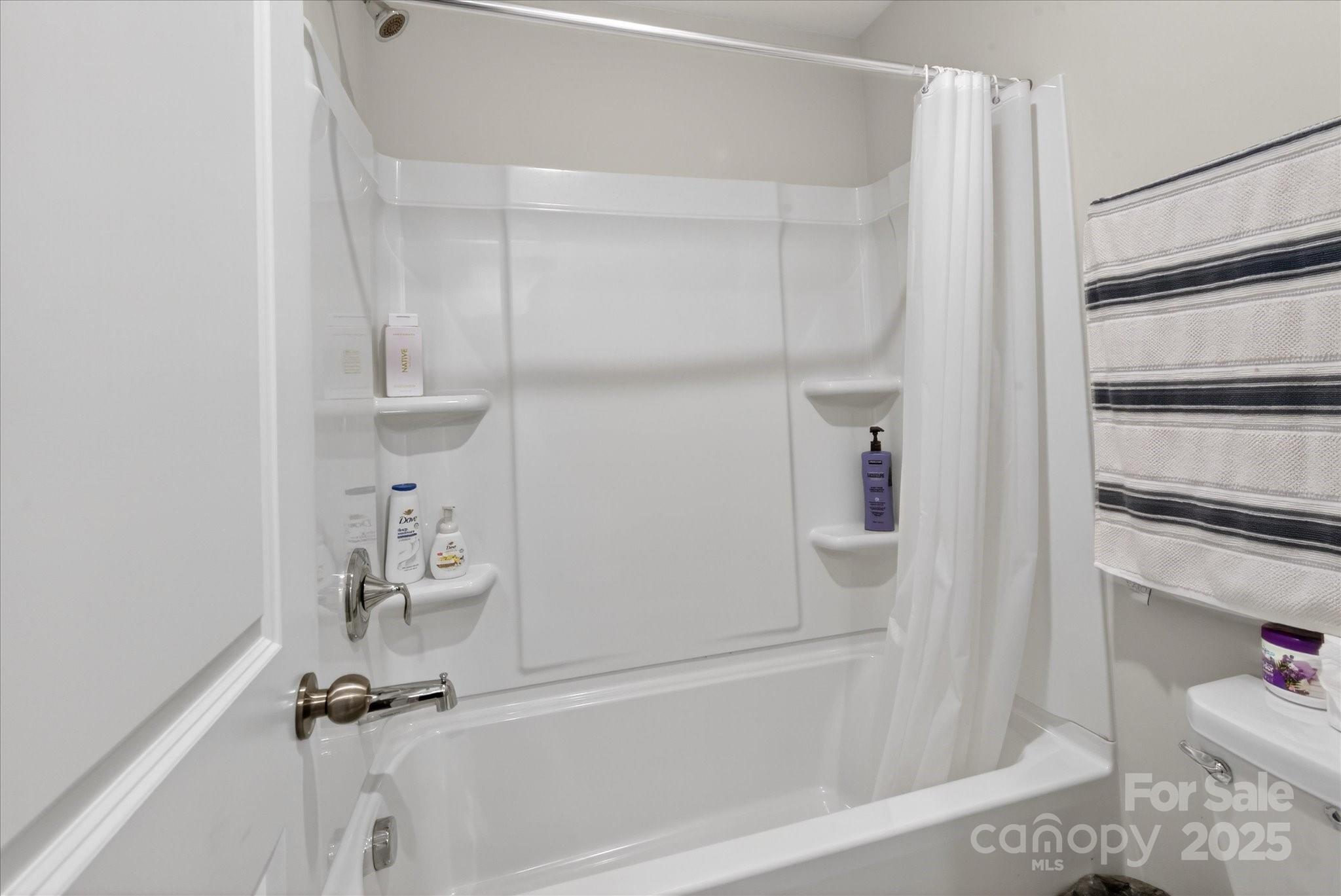 The Estates at Arlington Woods - Residential