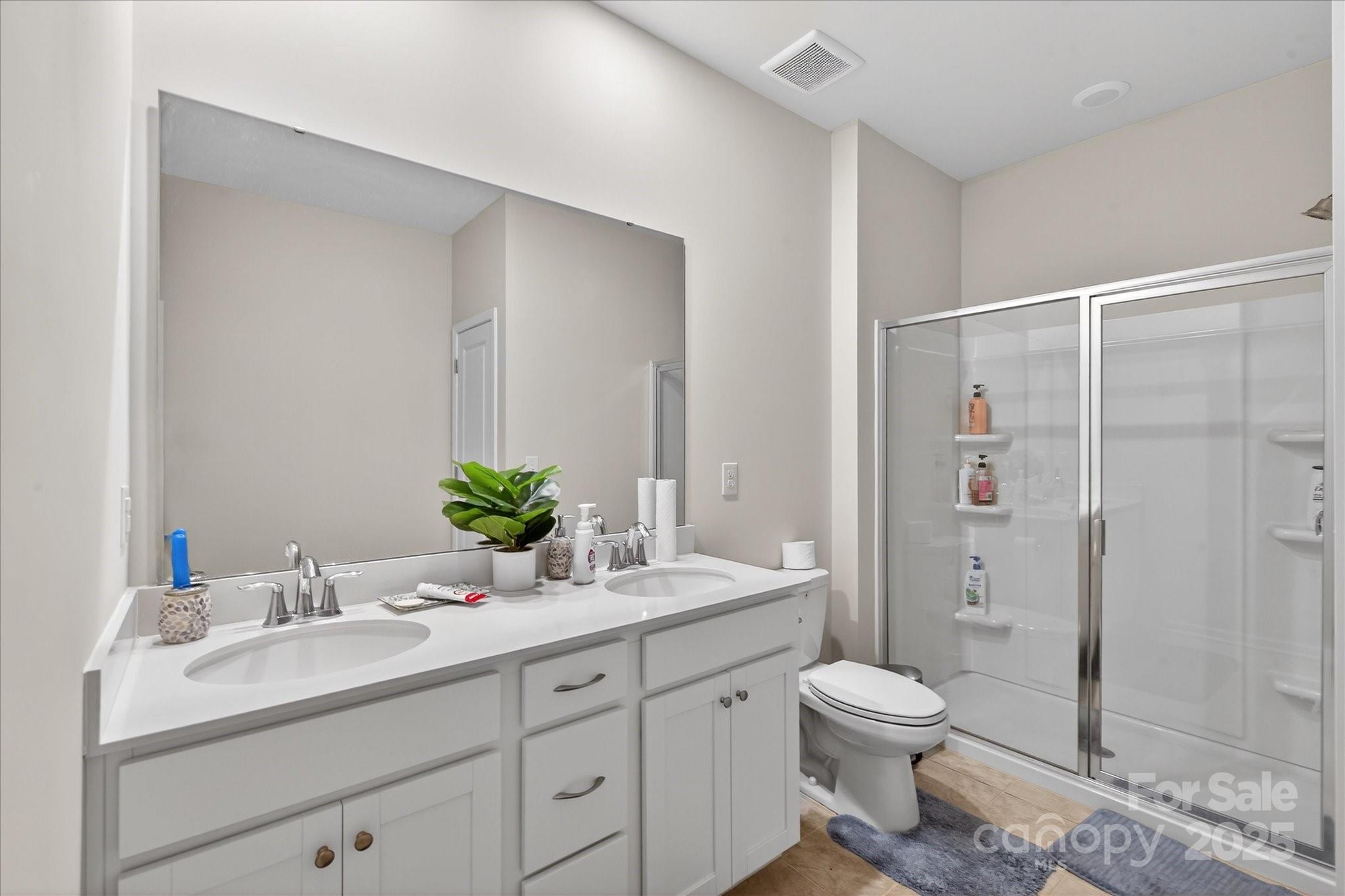 The Estates at Arlington Woods - Residential