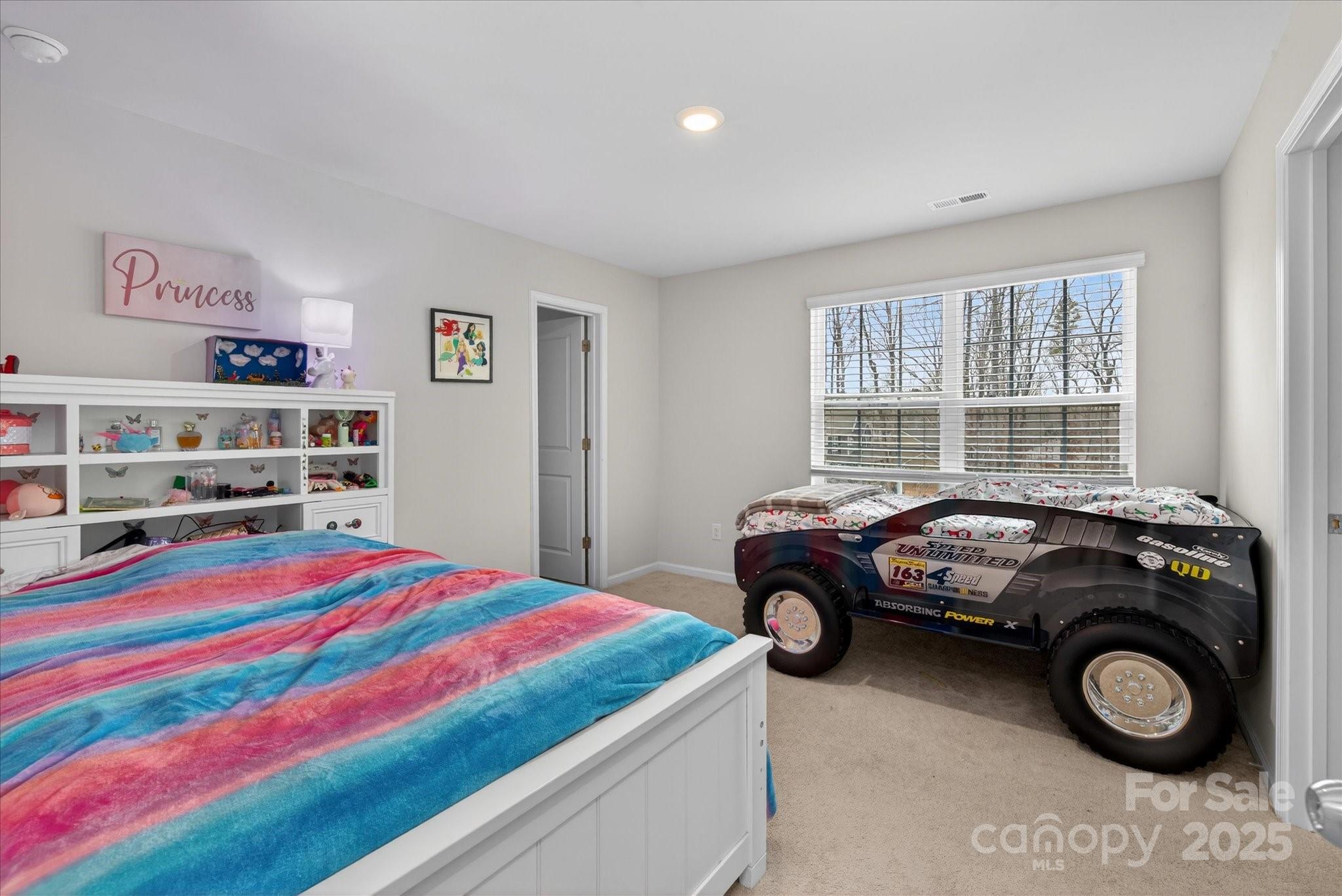 The Estates at Arlington Woods - Residential