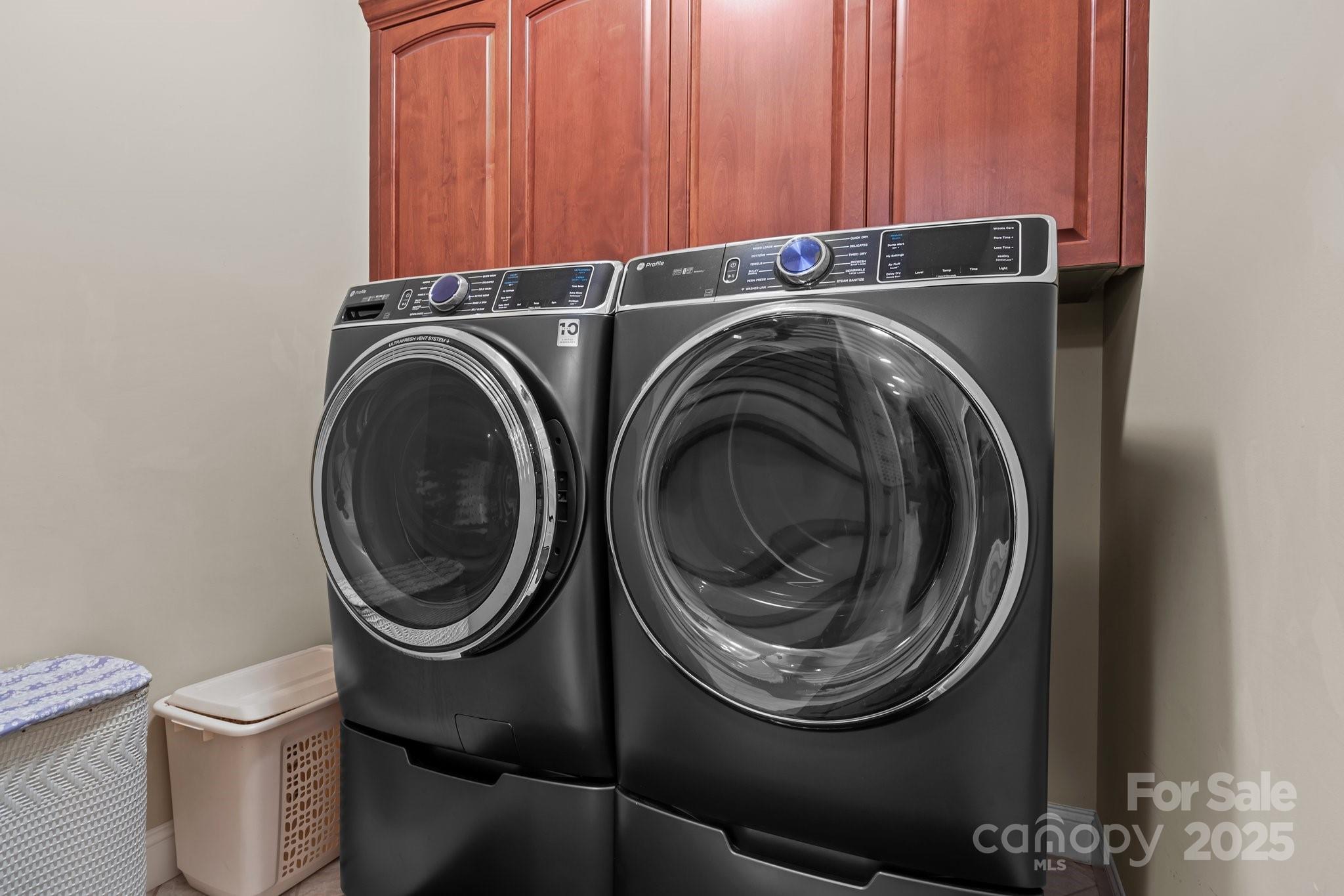 3 Cherry Way - Residential