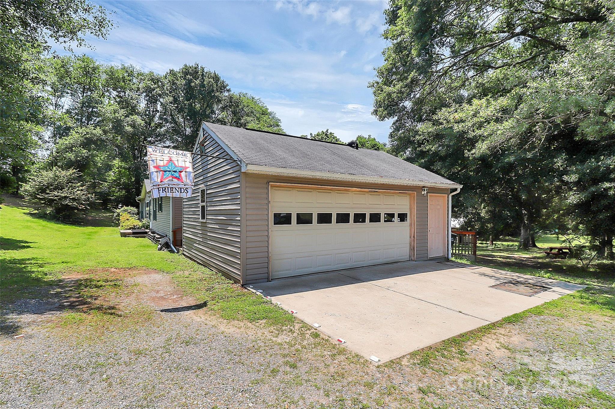 4104 Pebblebrook Circle SW