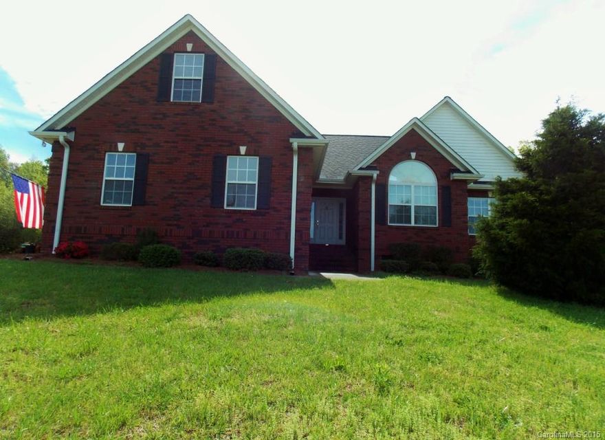 Come see this charming ranch on 1.3 tranquil acres!  Walk into a large and open great room with wood floors, high ceilings, and a cozy fireplace.  This home has a beautiful kitchen with granite counter tops, breakfast bar, and dining area.  Master with garden tub, separate shower, double sinks, and walk-in closet.  Outside you will find a lovely deck that provides a great outdoor entertaining space. Heat Pump was recently replaced in 2014.