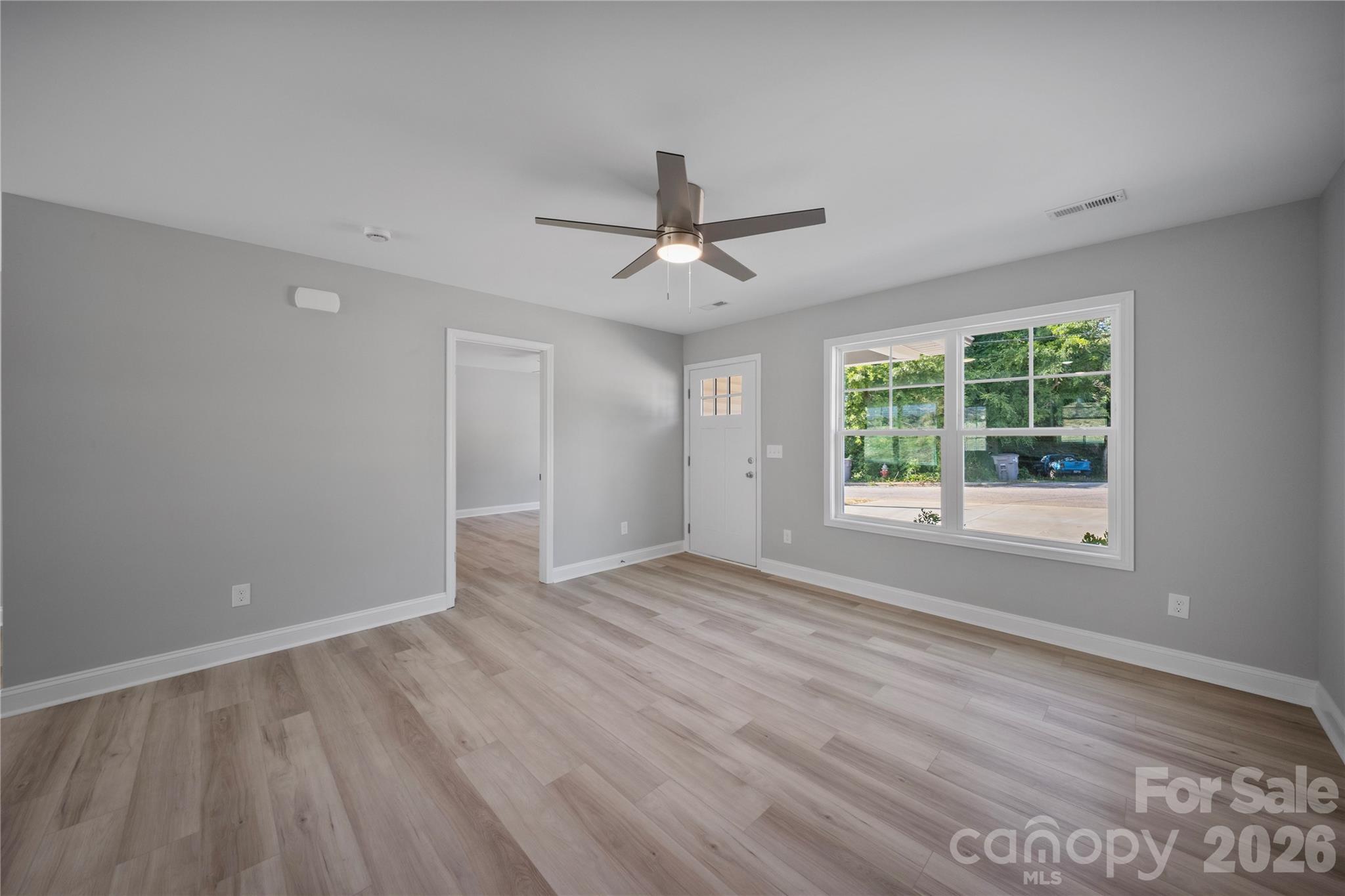 301 W 9th Street
