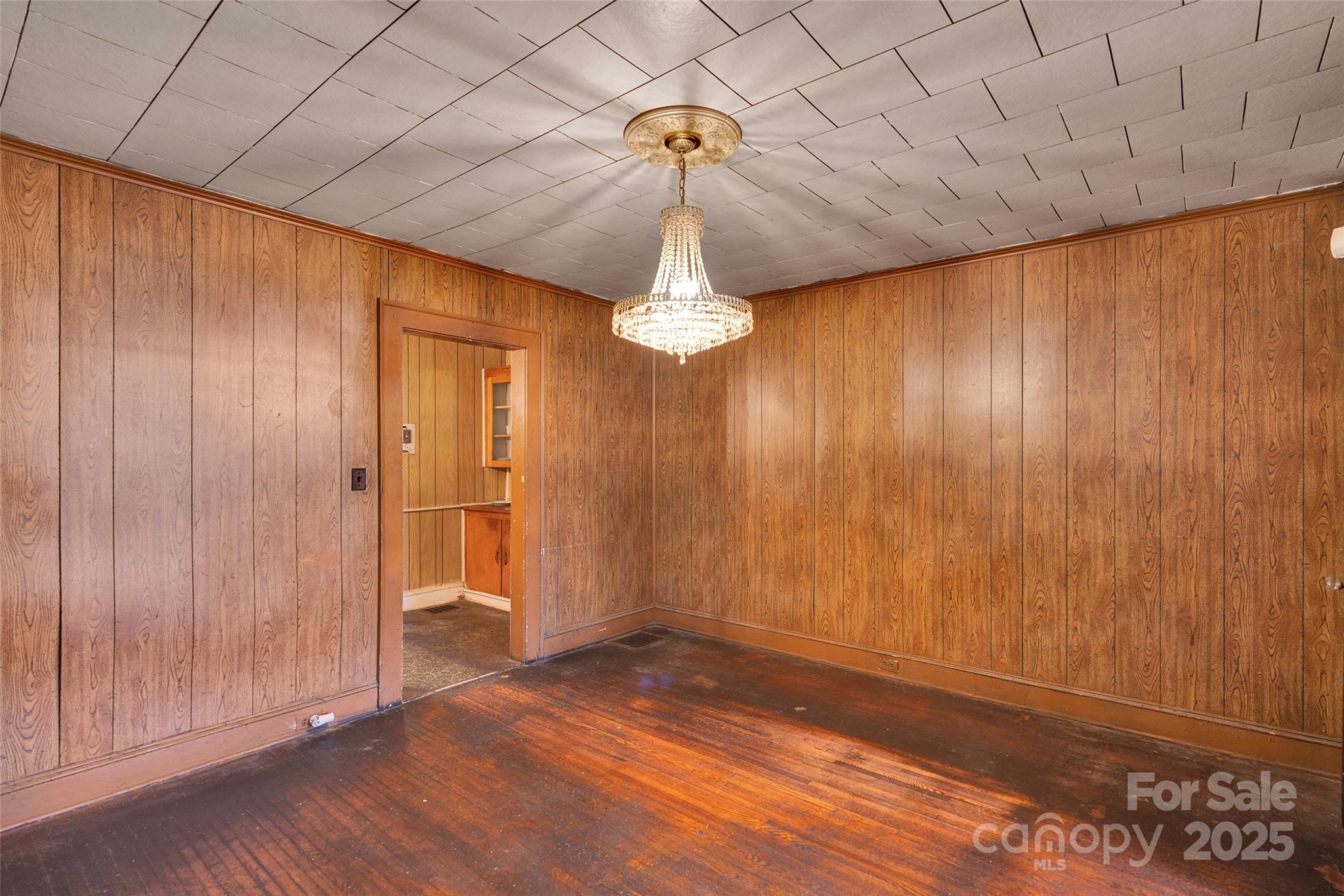 226 S Morrow Avenue