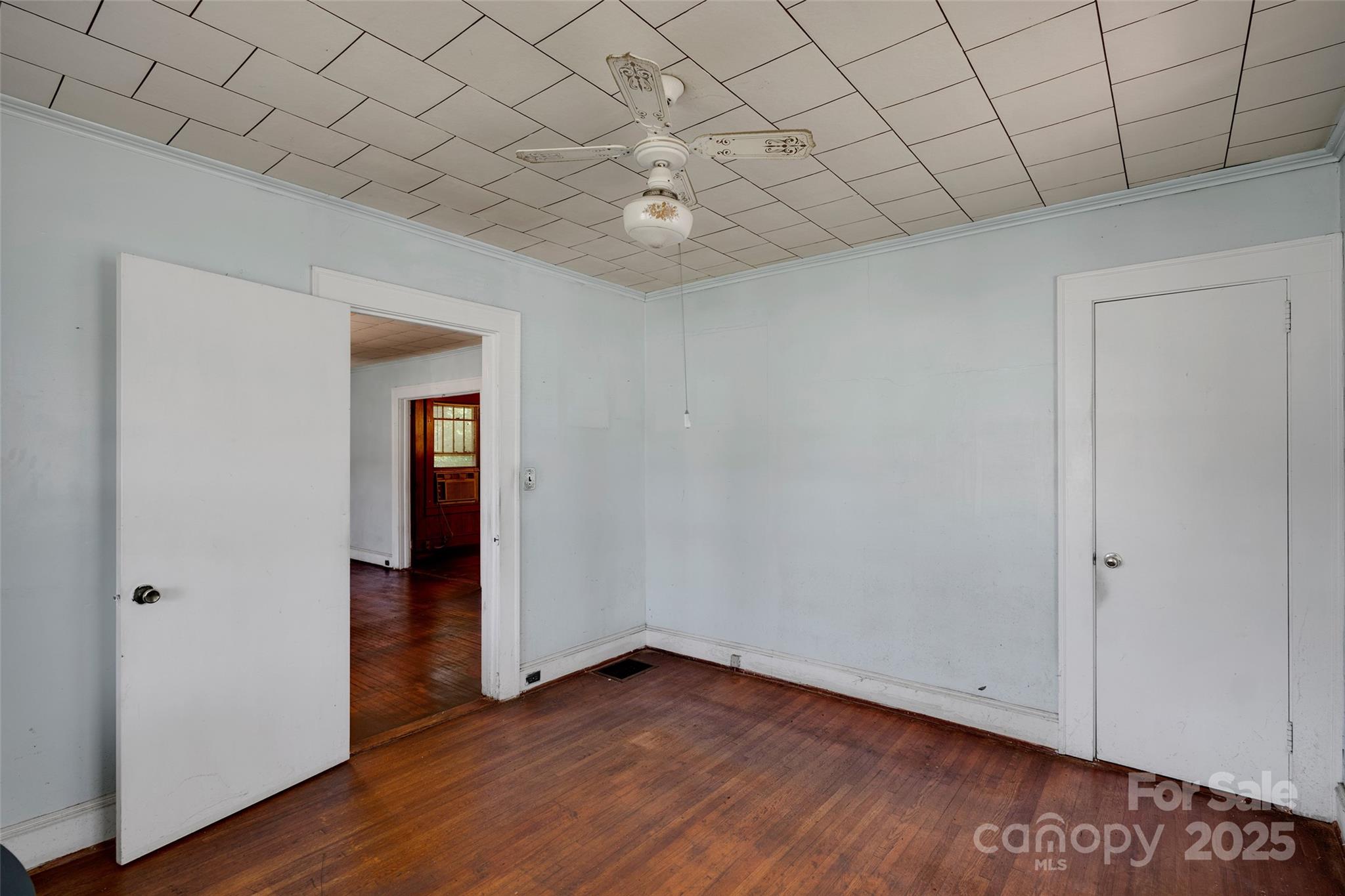 226 S Morrow Avenue