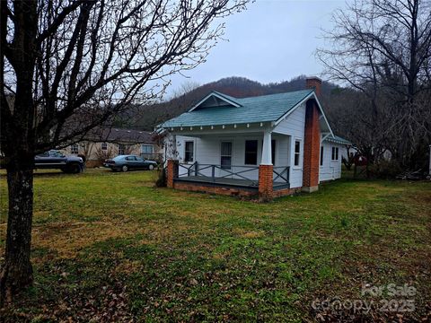 999 Chipper Curve Road Sylva NC 28779