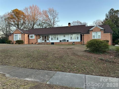 2637 Armstrong Circle Gastonia NC 28054