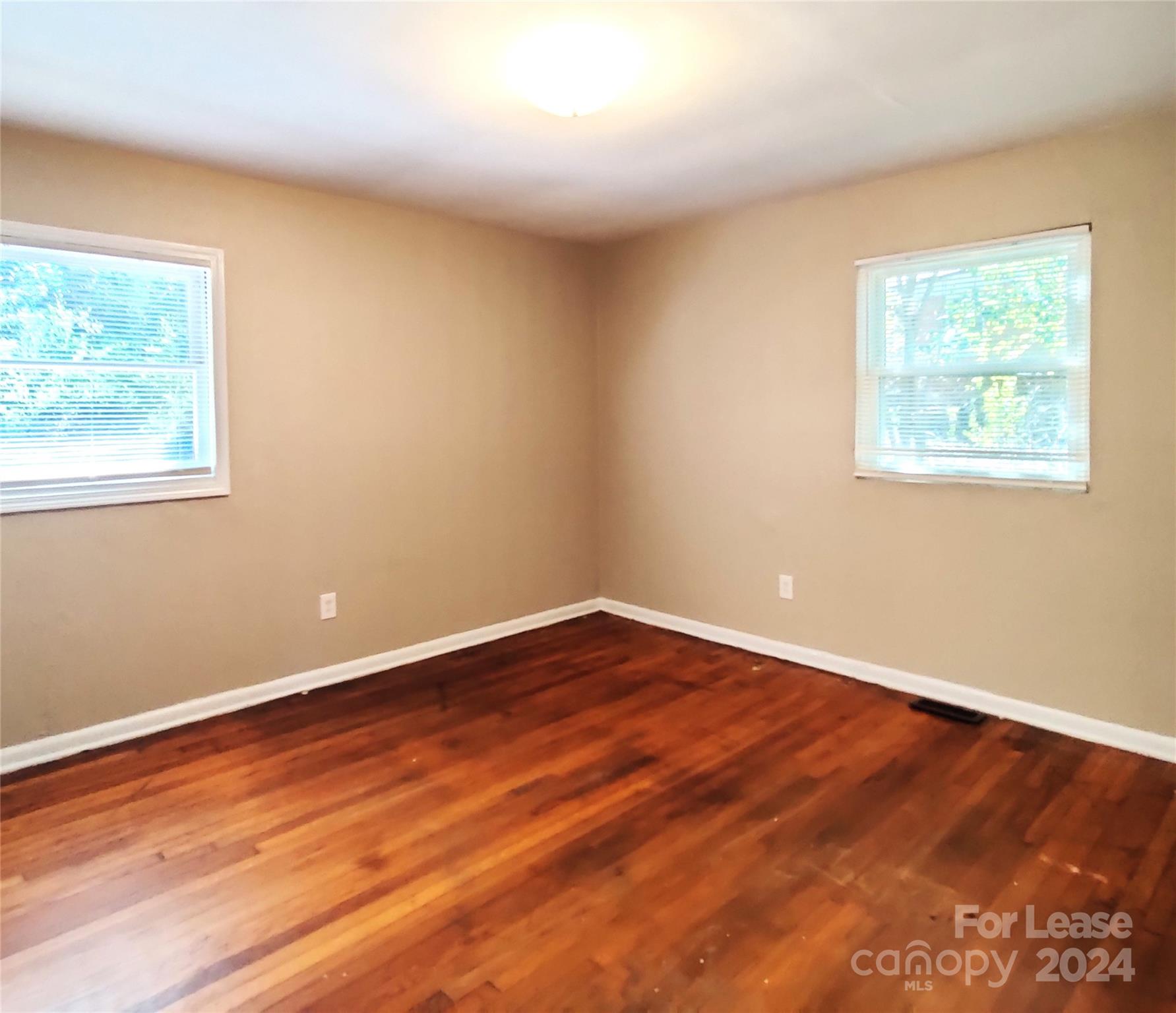 Enderly Park - Residential Lease