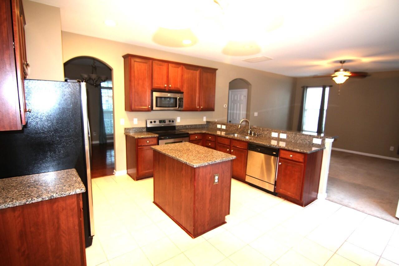 Caldwell Station - Residential Lease