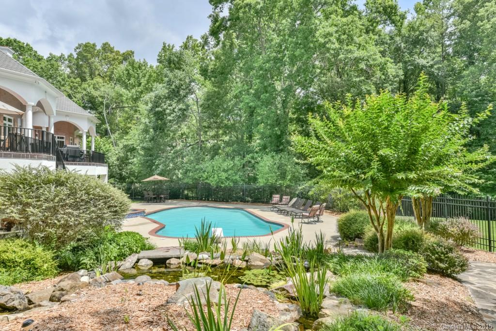 Quail Hollow - Residential