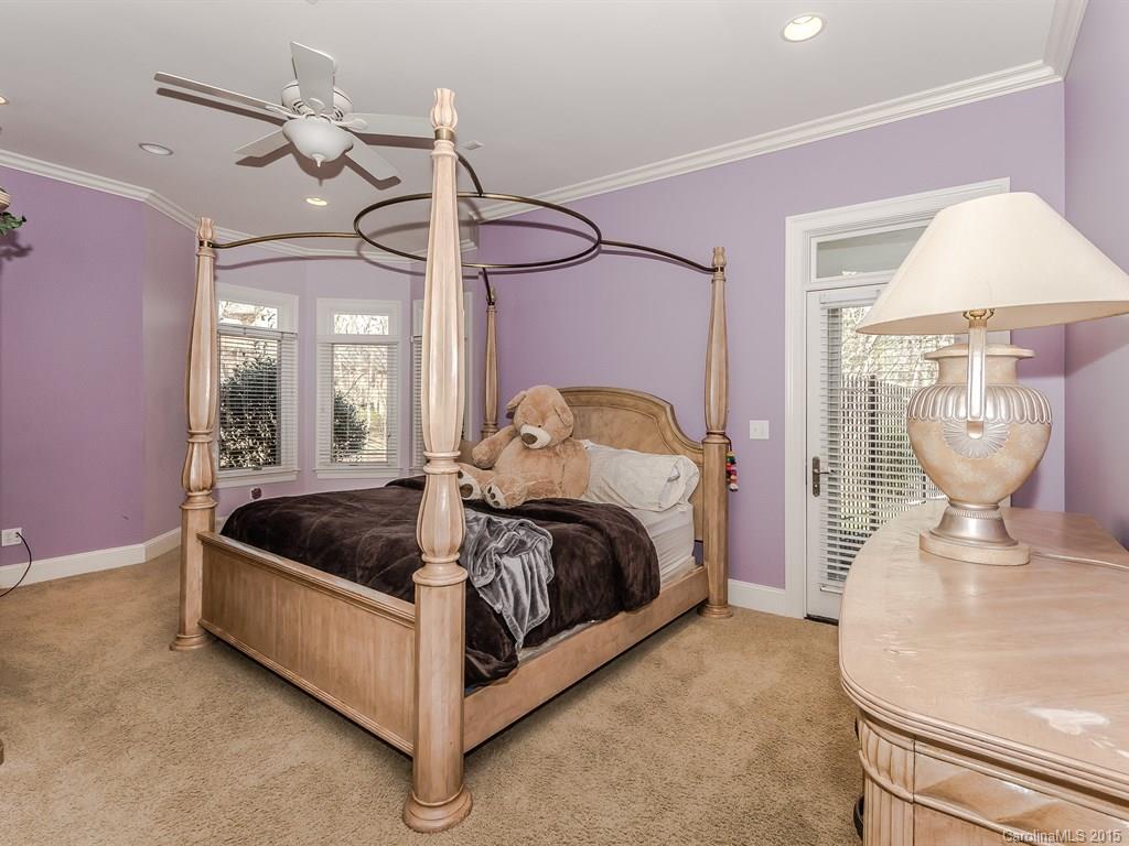 Quail Hollow - Residential