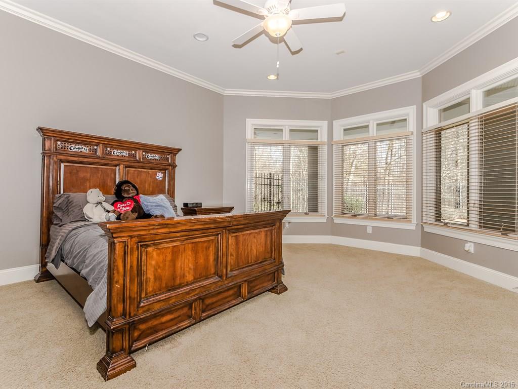 Quail Hollow - Residential