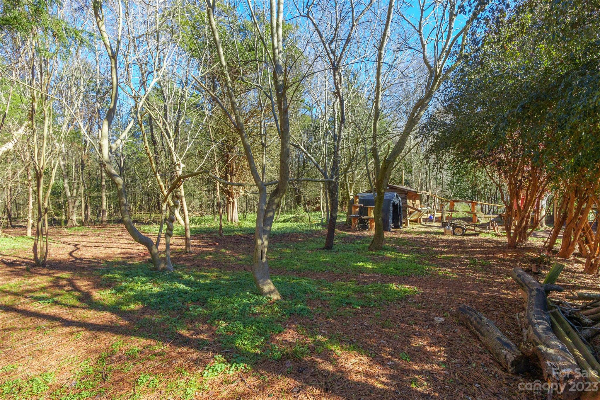 Jamestowne - Residential