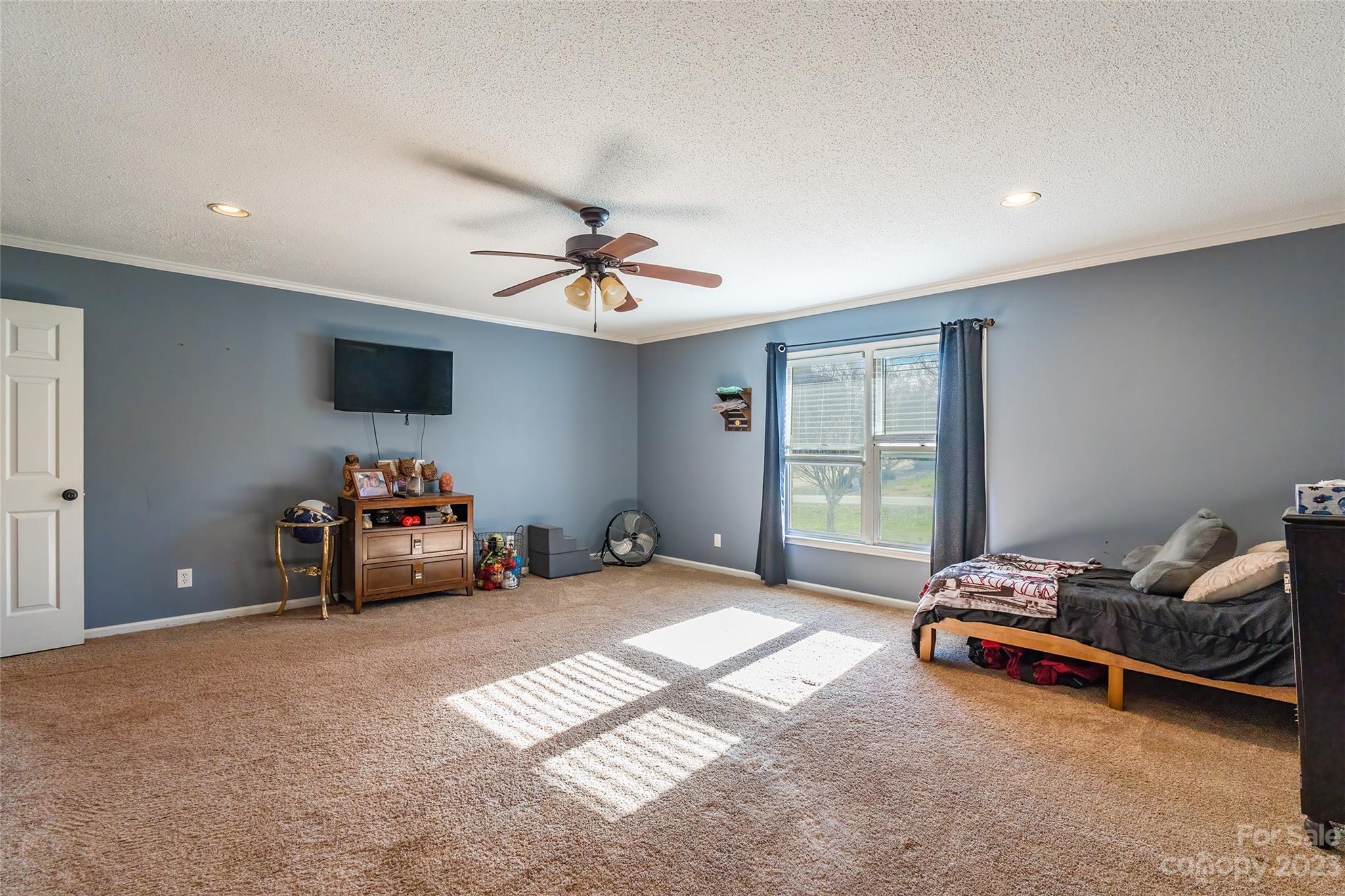 Jamestowne - Residential