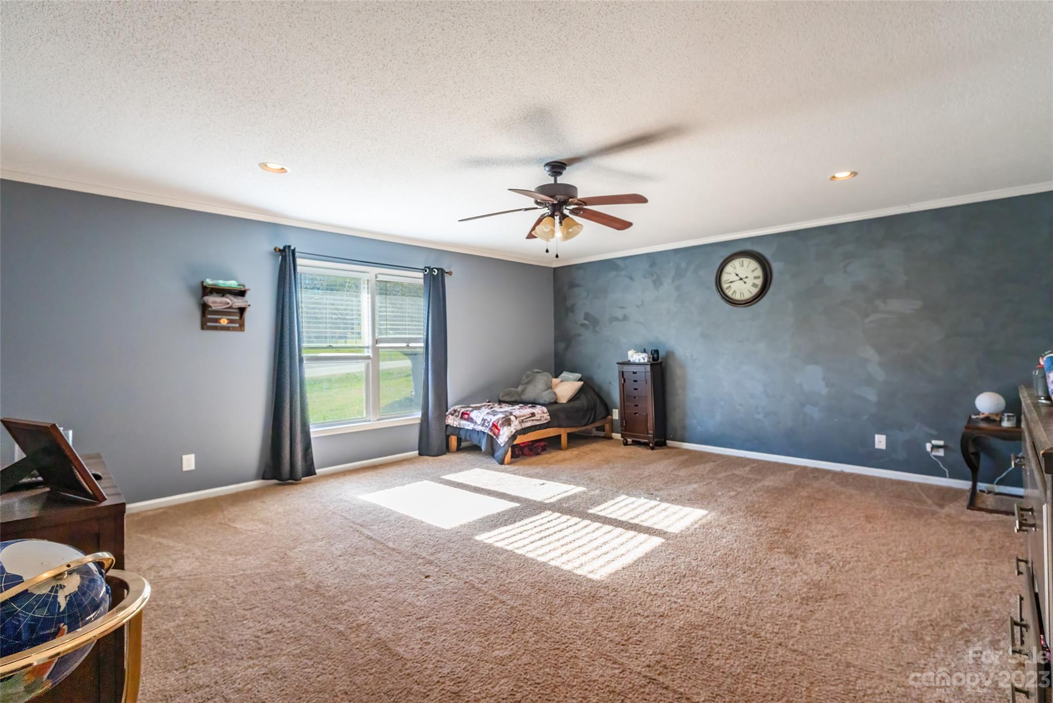 Jamestowne - Residential