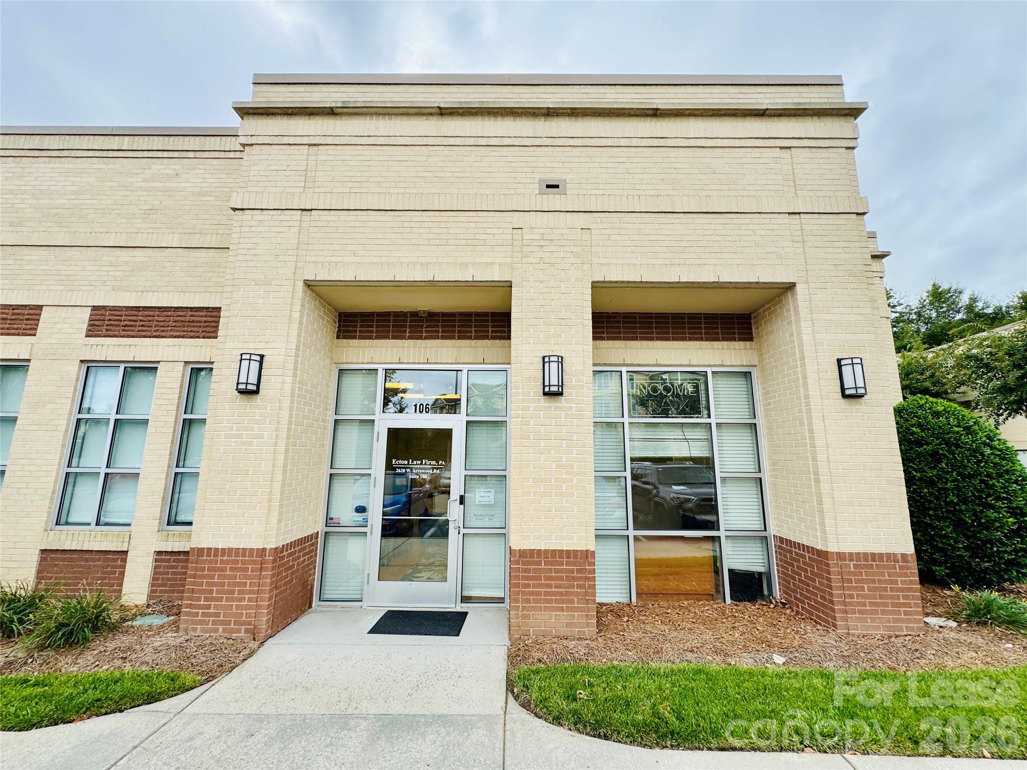 2620 W Arrowood Road