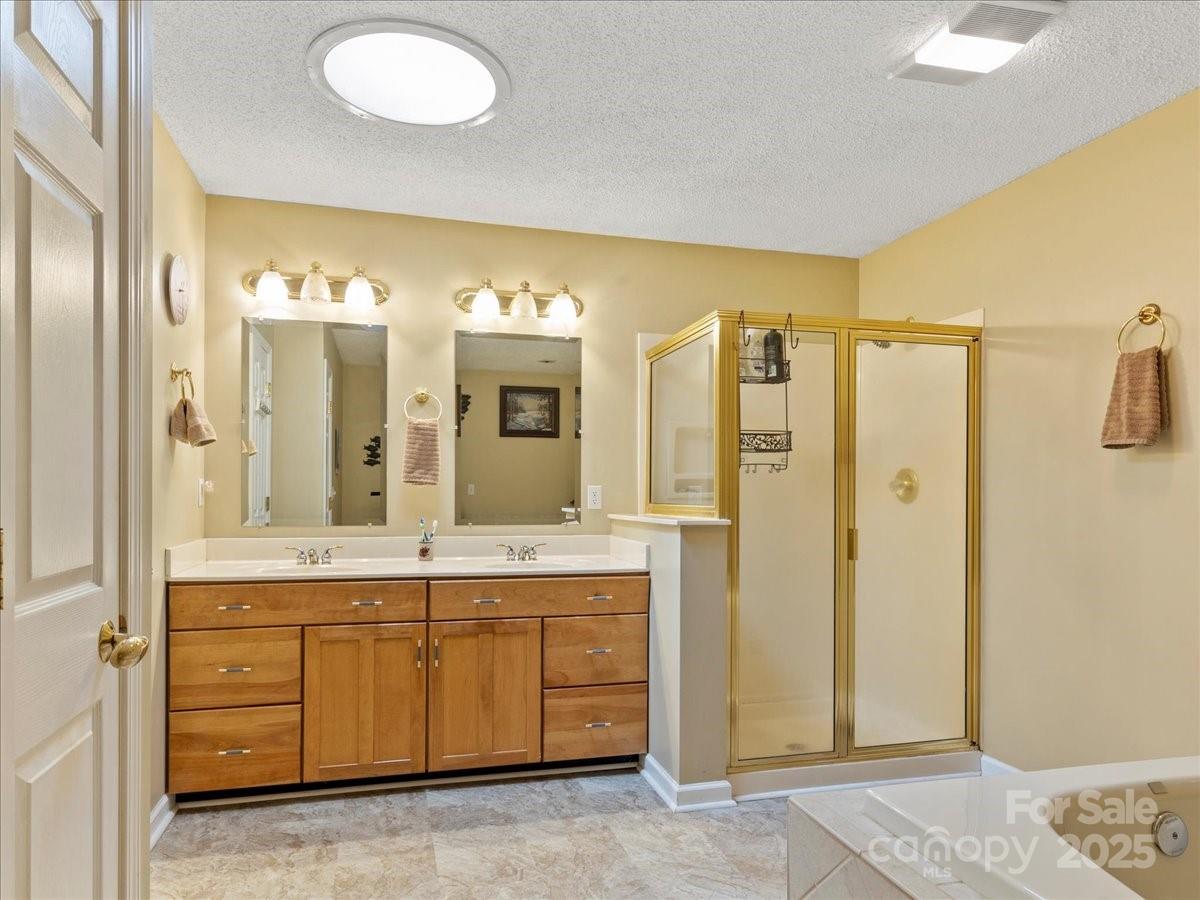 Connestee Falls - Residential