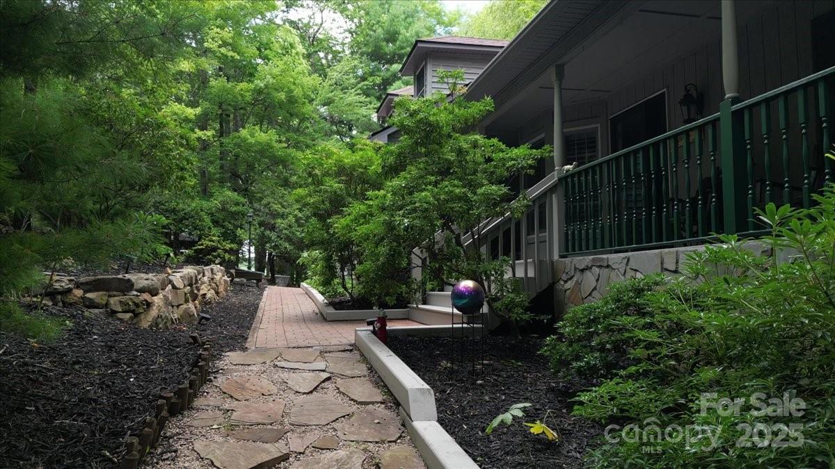 Connestee Falls - Residential