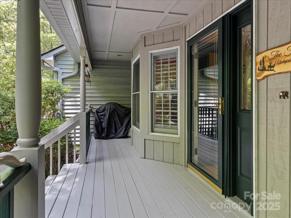 Connestee Falls - Residential