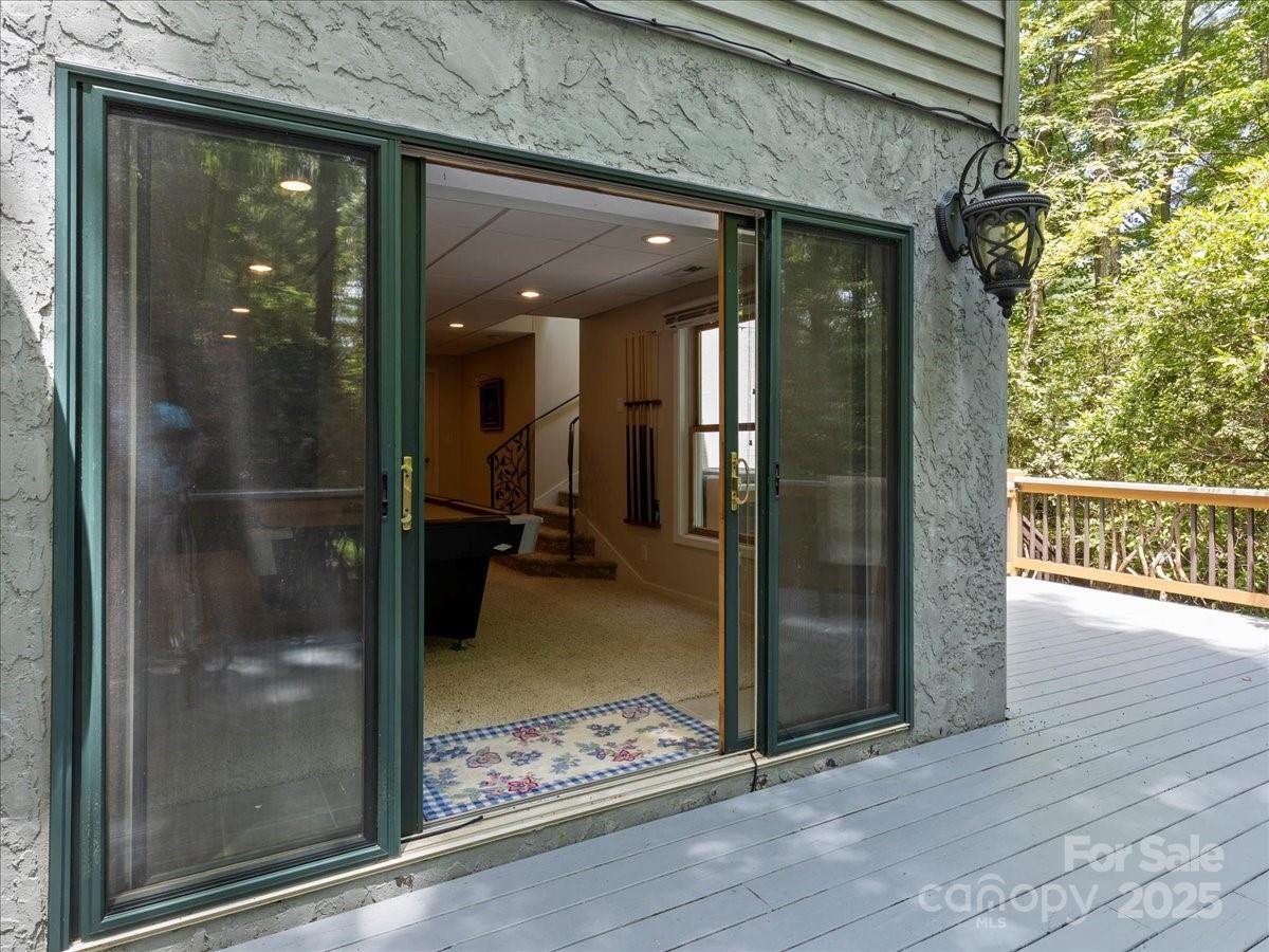 Connestee Falls - Residential