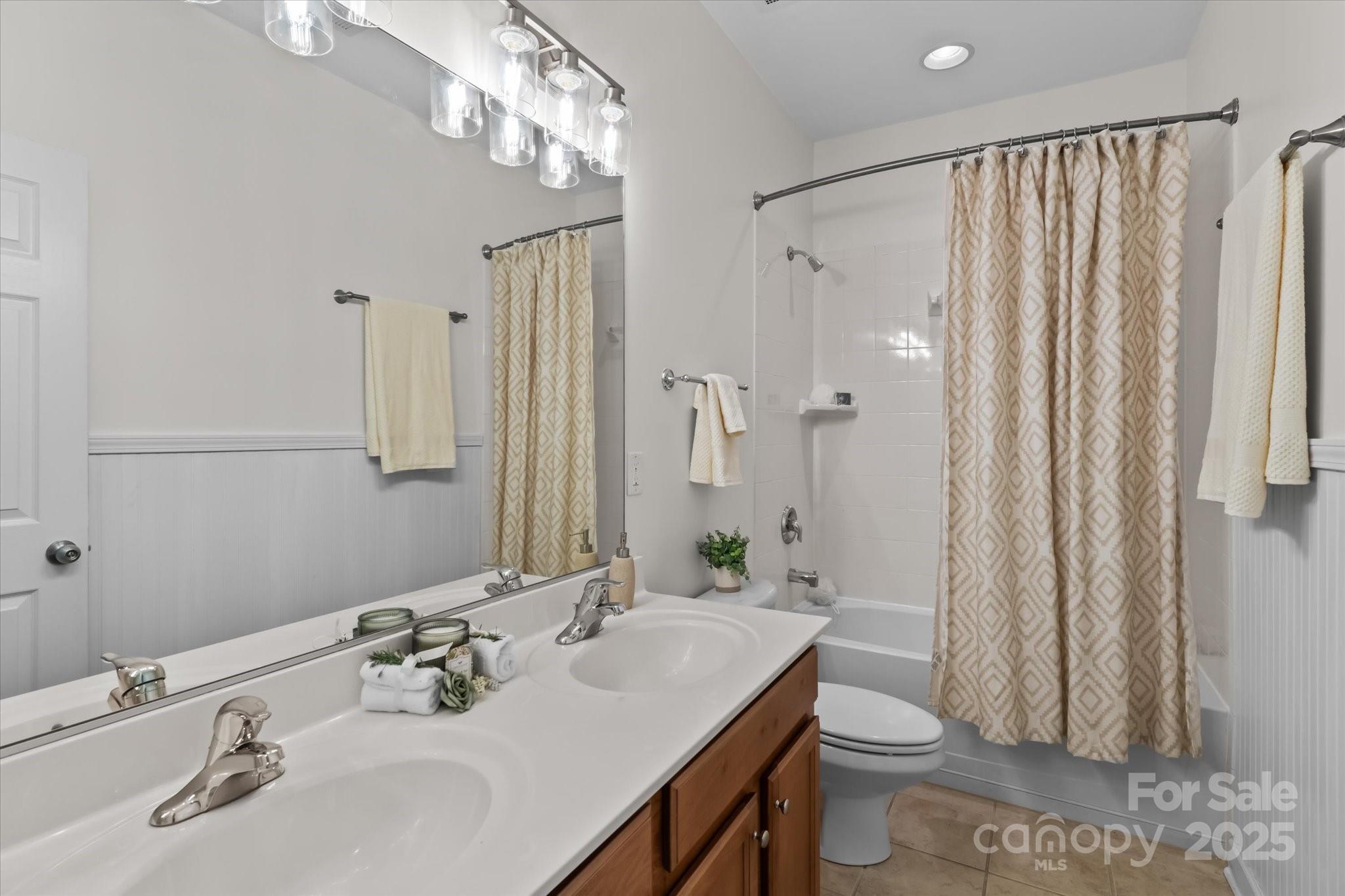 The Block at Church Street - Residential