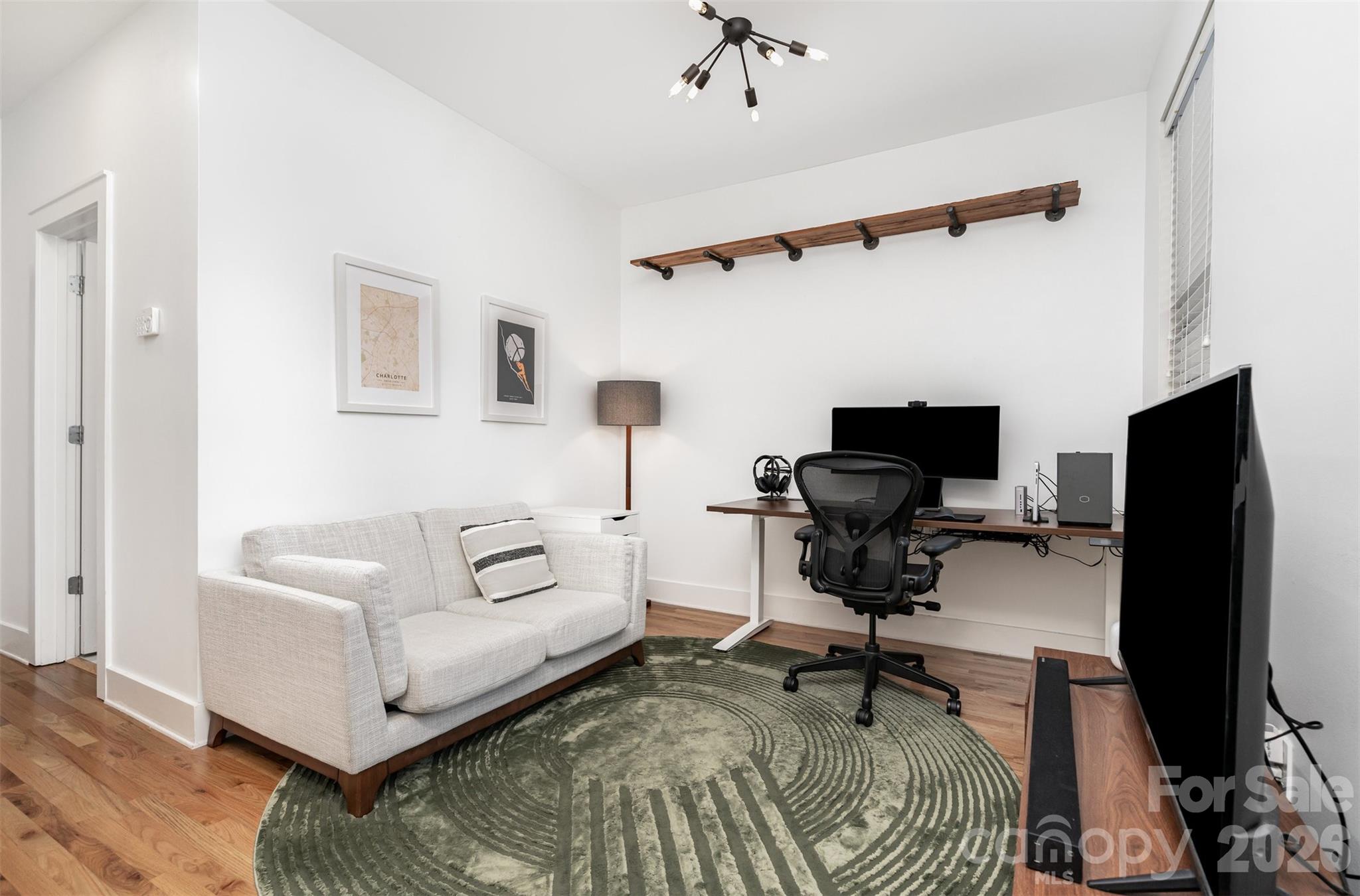 M Street - Residential