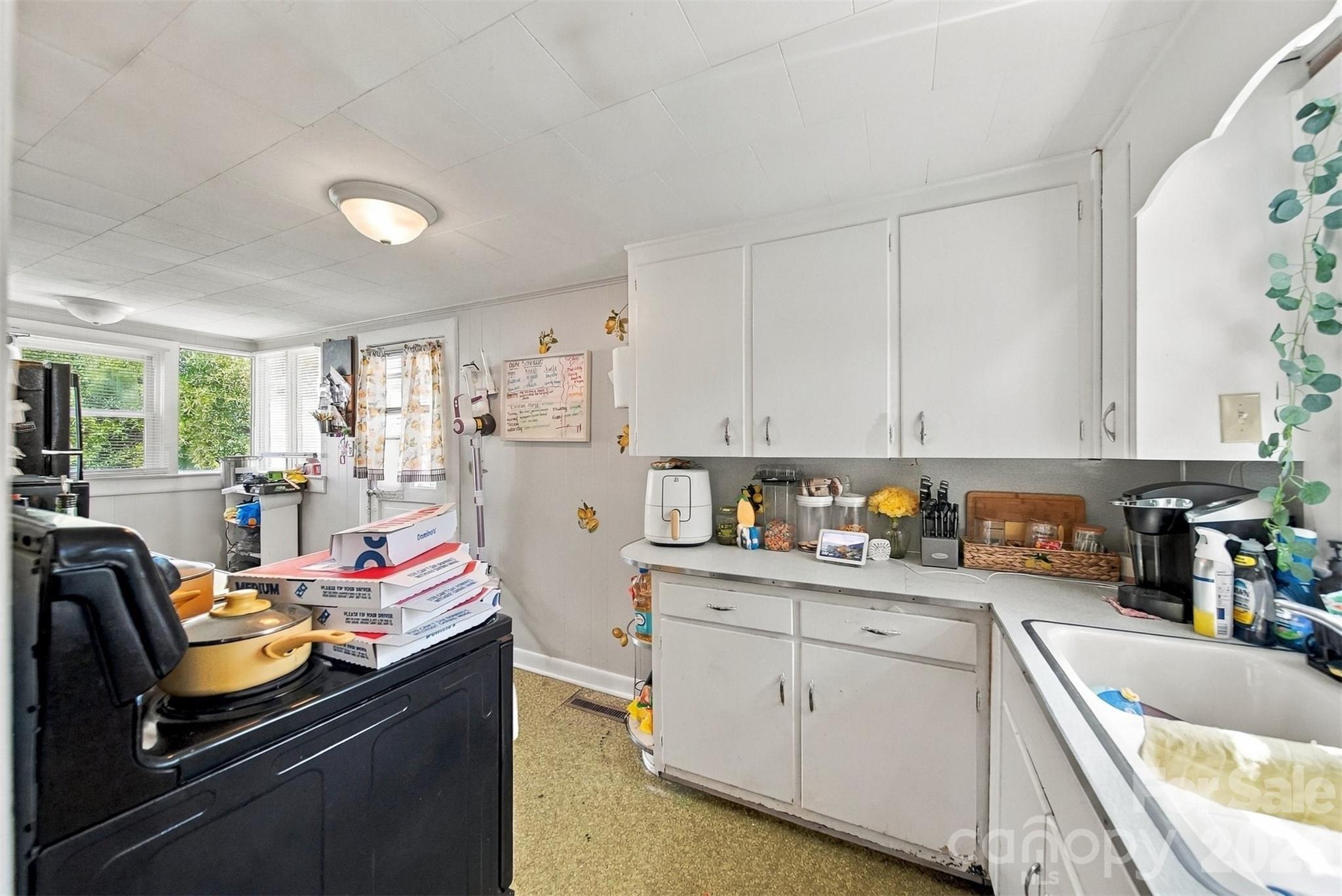 109 Herron Street A-B