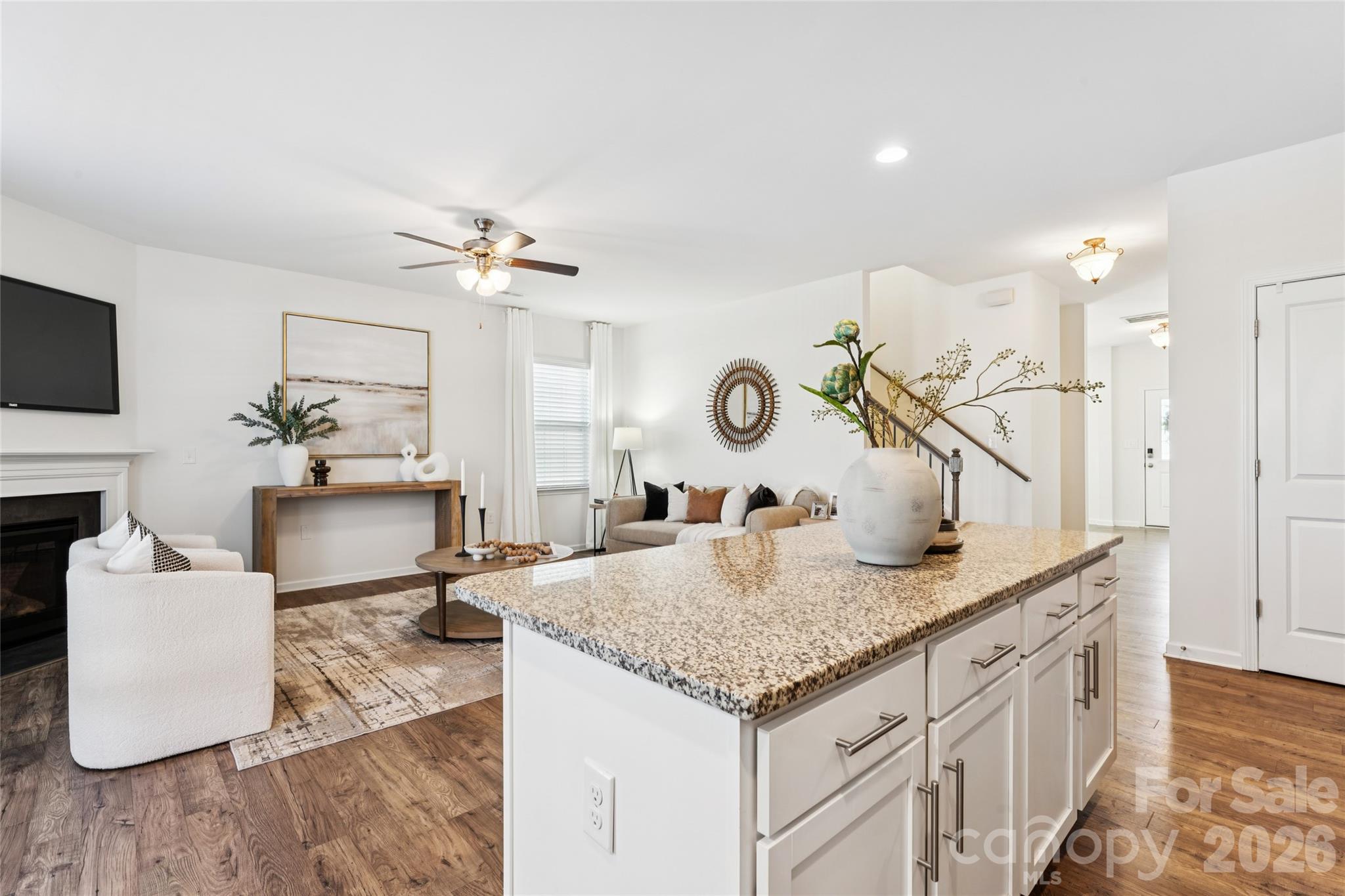 1220 Kent Downs Avenue SW