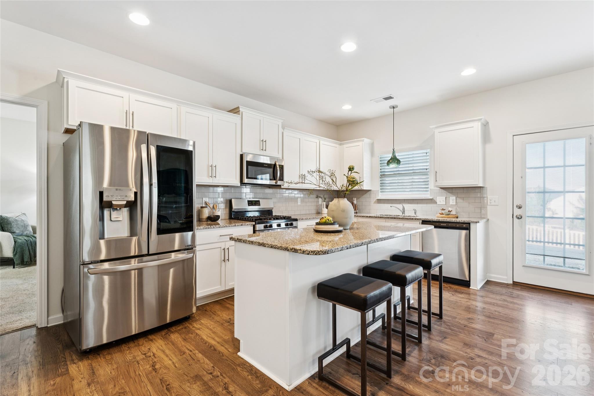 1220 Kent Downs Avenue SW