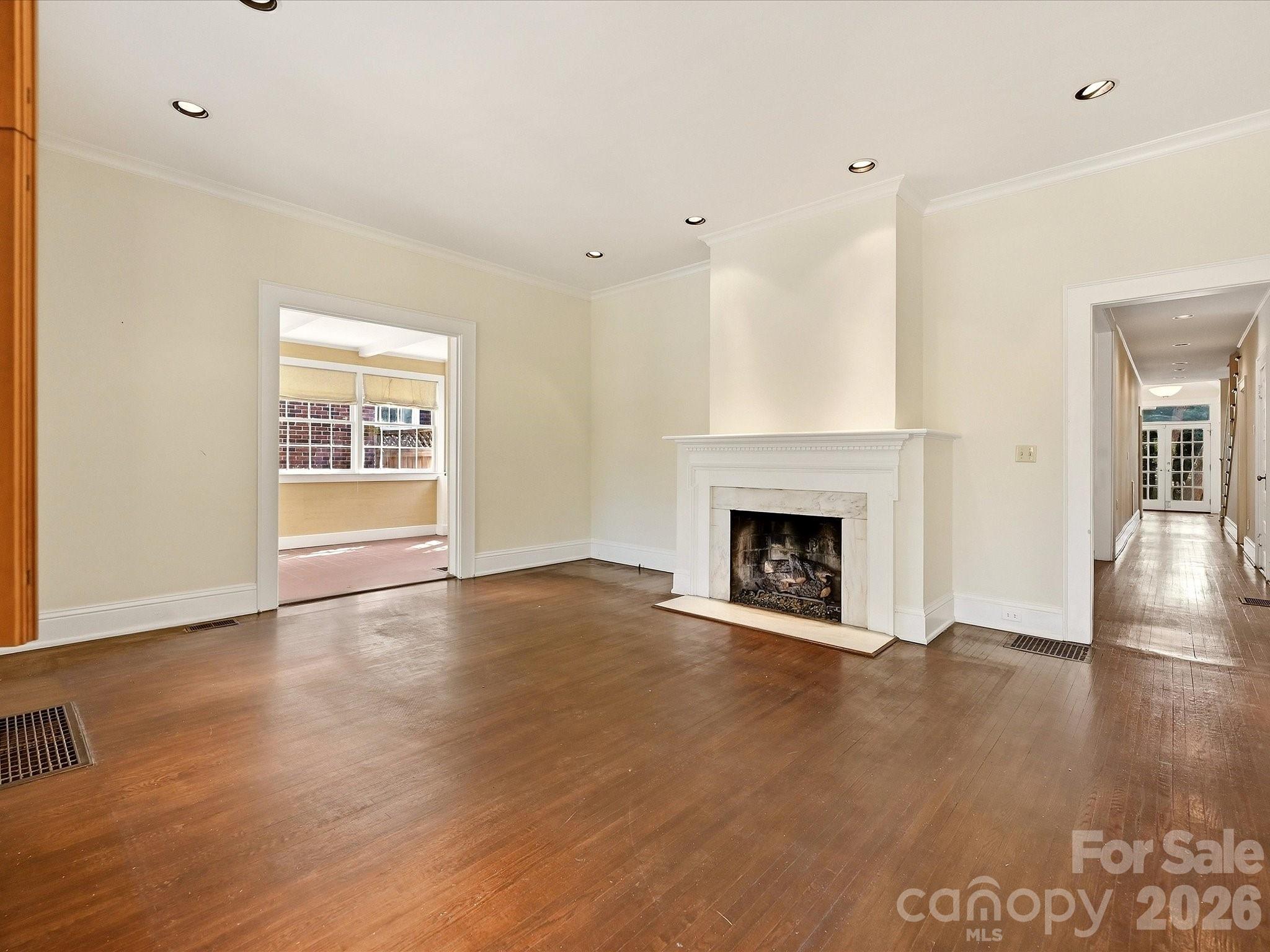 501 Hermitage Court