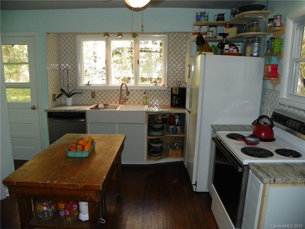 Royal Pines - Residential