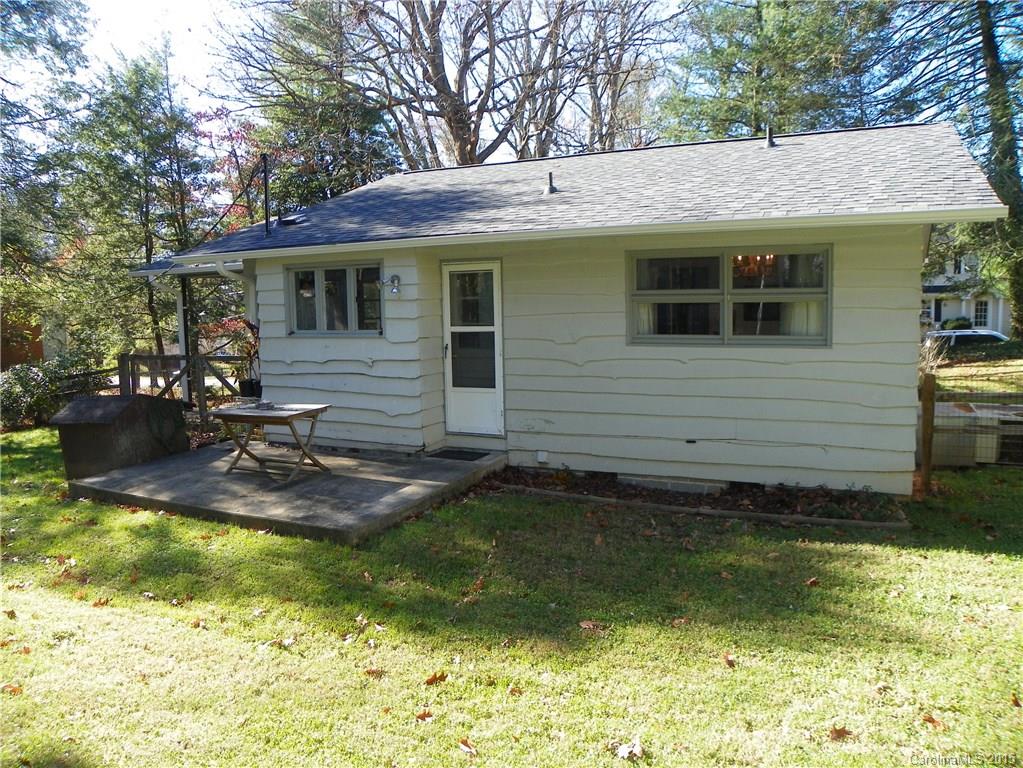 Royal Pines - Residential