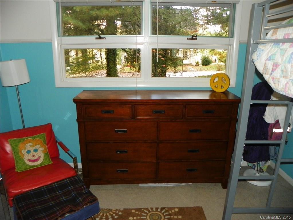 Royal Pines - Residential