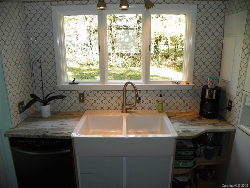 Royal Pines - Residential