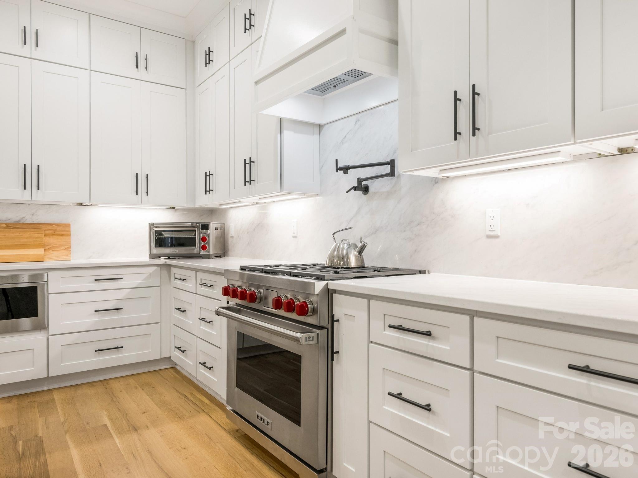 Beverly Woods East - Residential