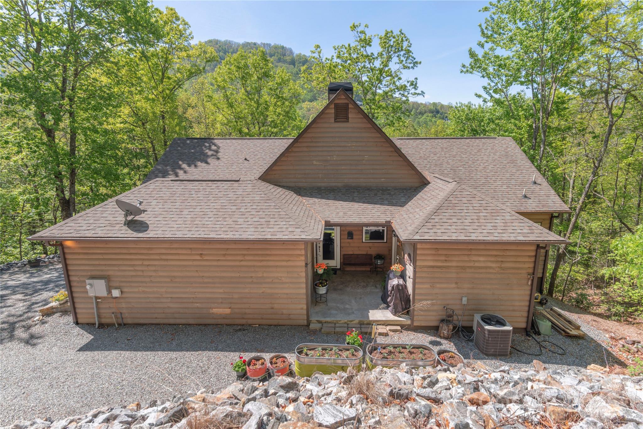 Smoky Mountain Retreat at Ridgewood Estates - Residential