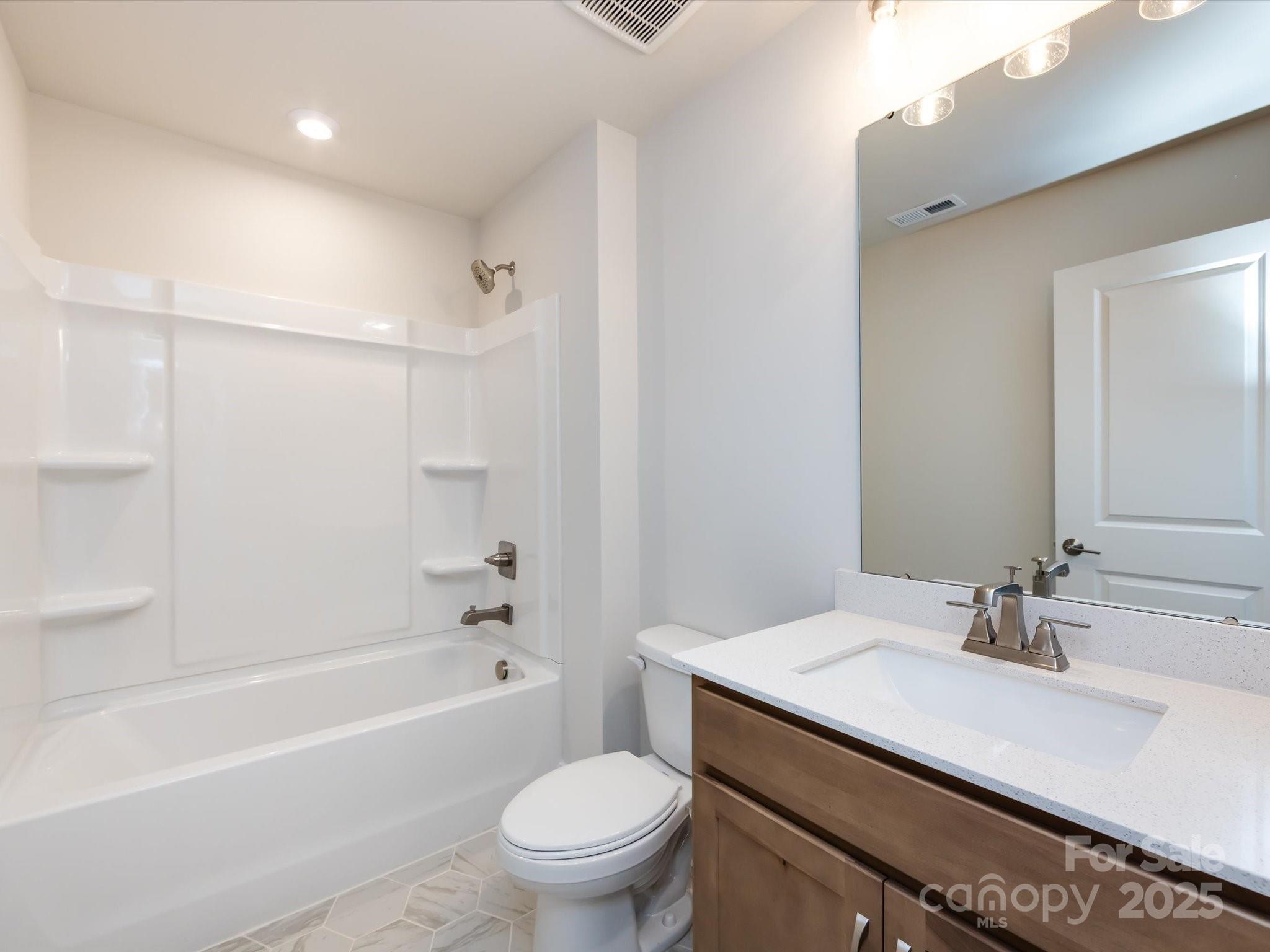 7004 Impulse Court