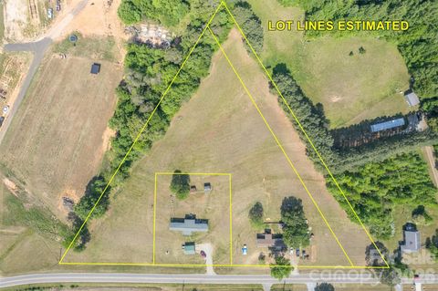 Photo of 2464 & 2462 Leonhardt Road, Cherryville, NC 28021 (MLS # 4374526)